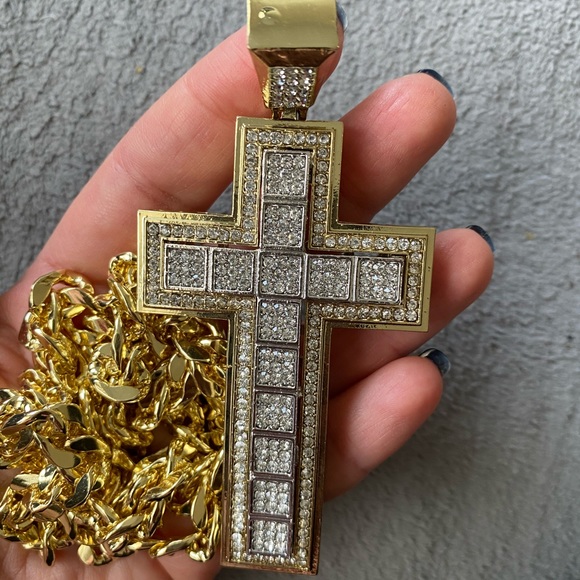 Two tone hip hop cross necklace gold silver - Picture 3 of 3